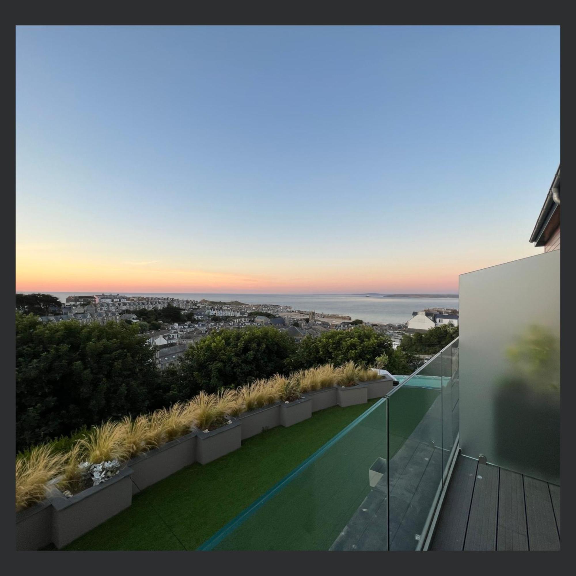 Uno St Ives - Luxury Serviced Accommodation Εξωτερικό φωτογραφία