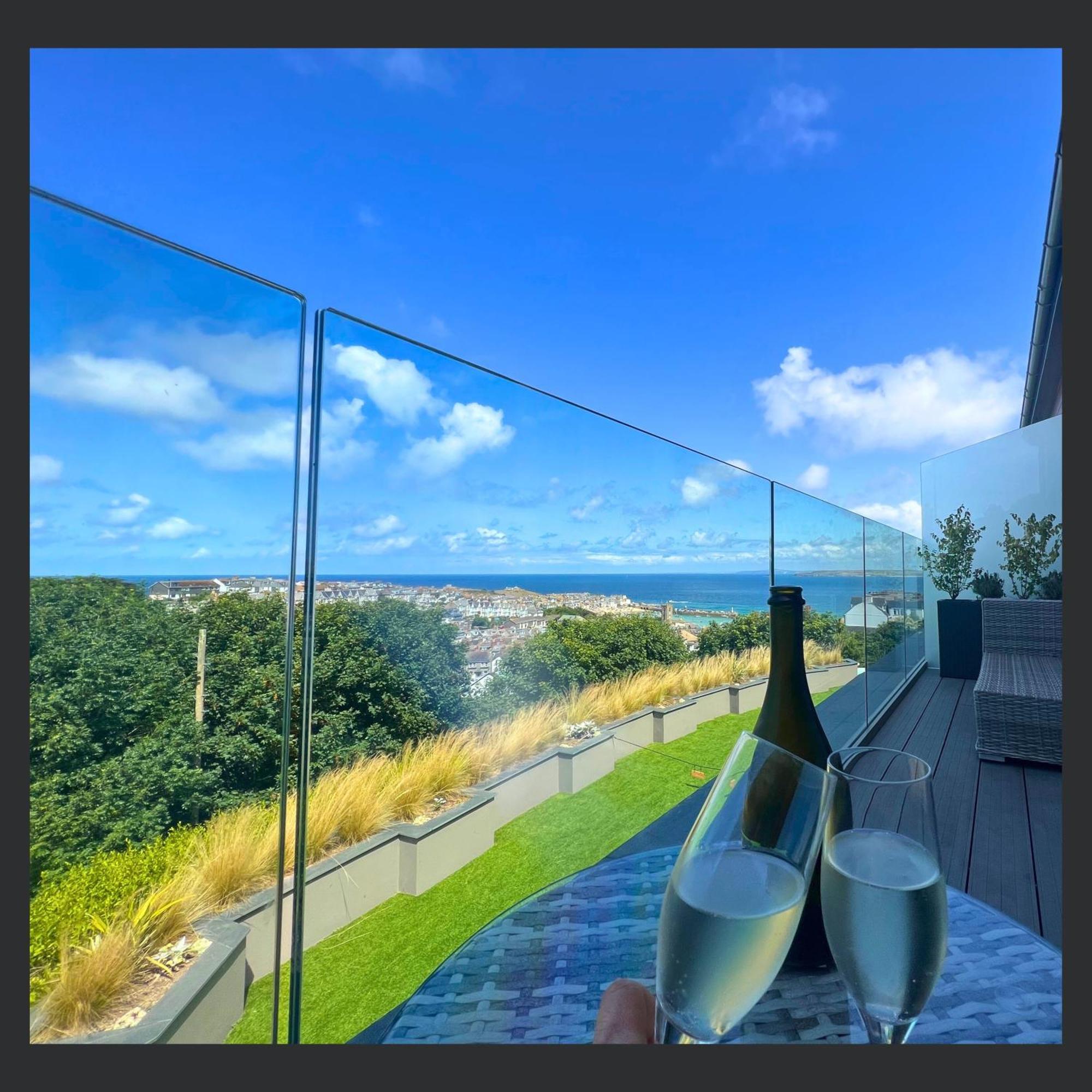 Uno St Ives - Luxury Serviced Accommodation Εξωτερικό φωτογραφία